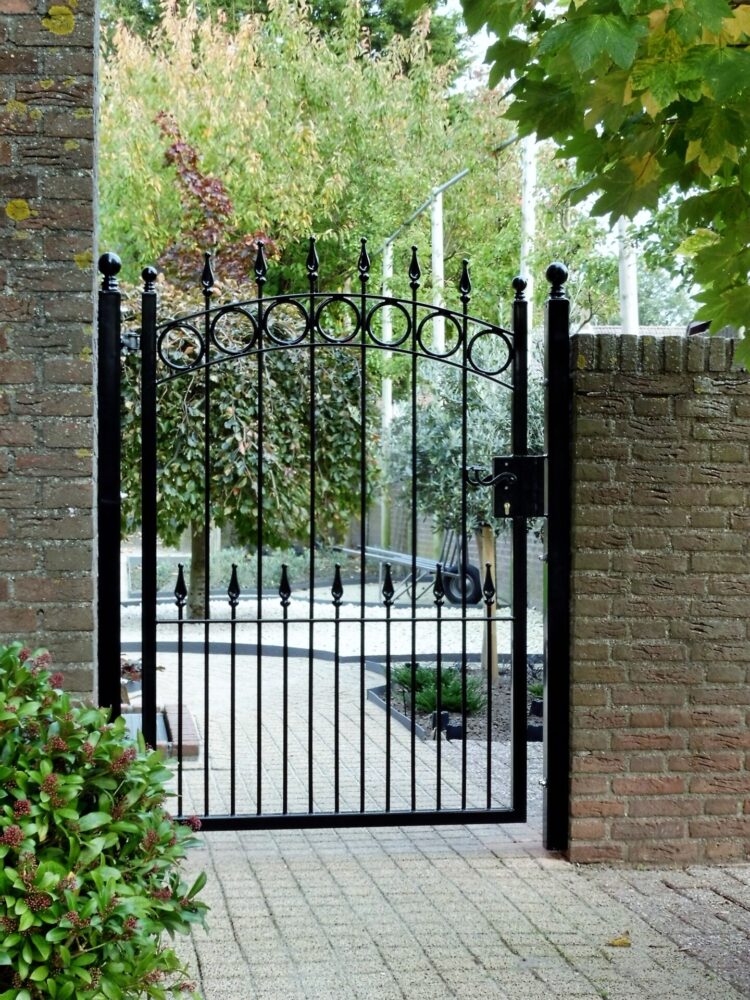 6. looppoort met ringen